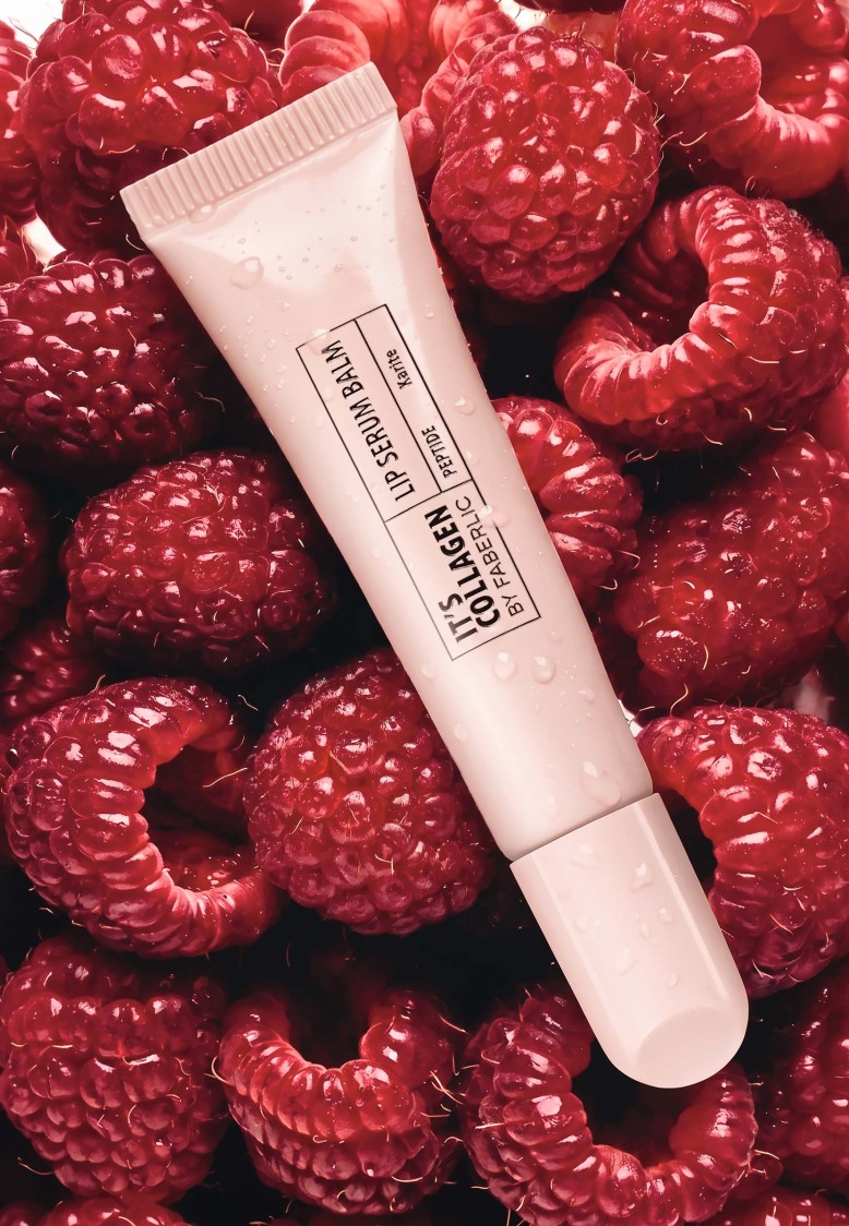 Купить Пептидный бальзам-сыворотка для губ It’s Collagen, тон Малина в шоколаде