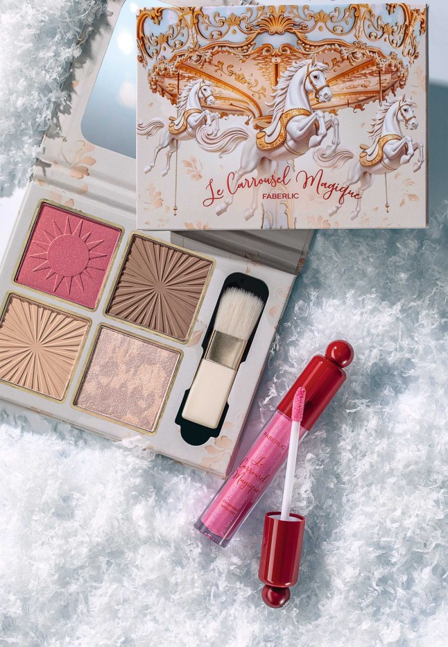 Купить Блеск для губ Le Carrousel Magique, тон версальская роза