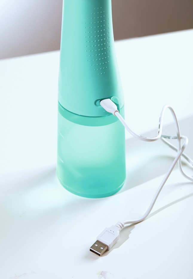 Заказать Портативный ирригатор для полости рта Expert