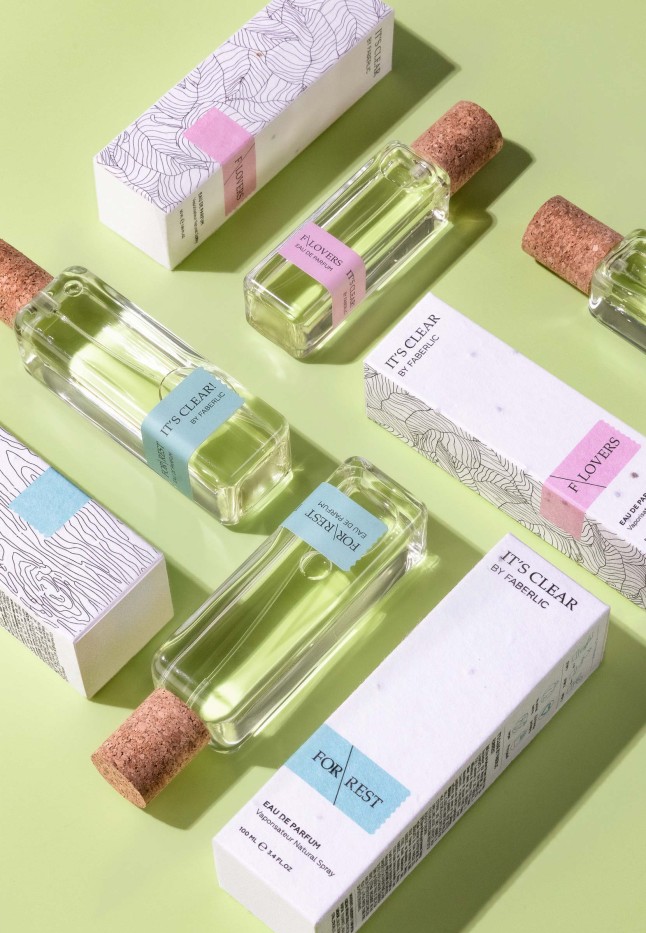 Фаберлик Парфюмерная вода для женщин It's Clear FLovers