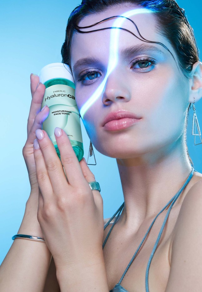 Заказать Гиалуроновый увлажняющий тоник для лица HyaluronCa