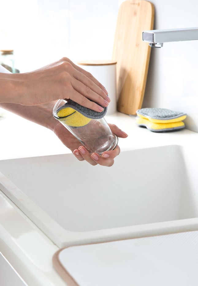 В Беларуси Губка двухсторонняя с антибактериальным эффектом