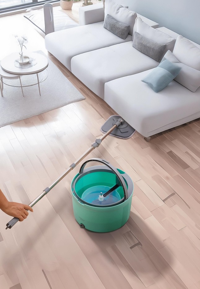 Фаберлик Швабра с системой очистки воды и отжимом