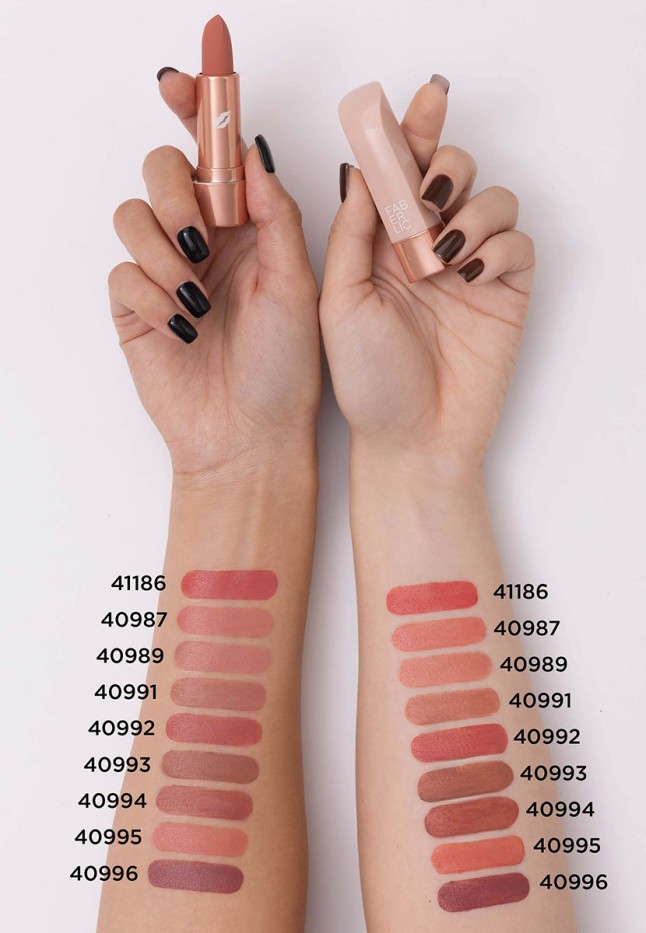 Фаберлик Пудровая губная помада Soft Nude