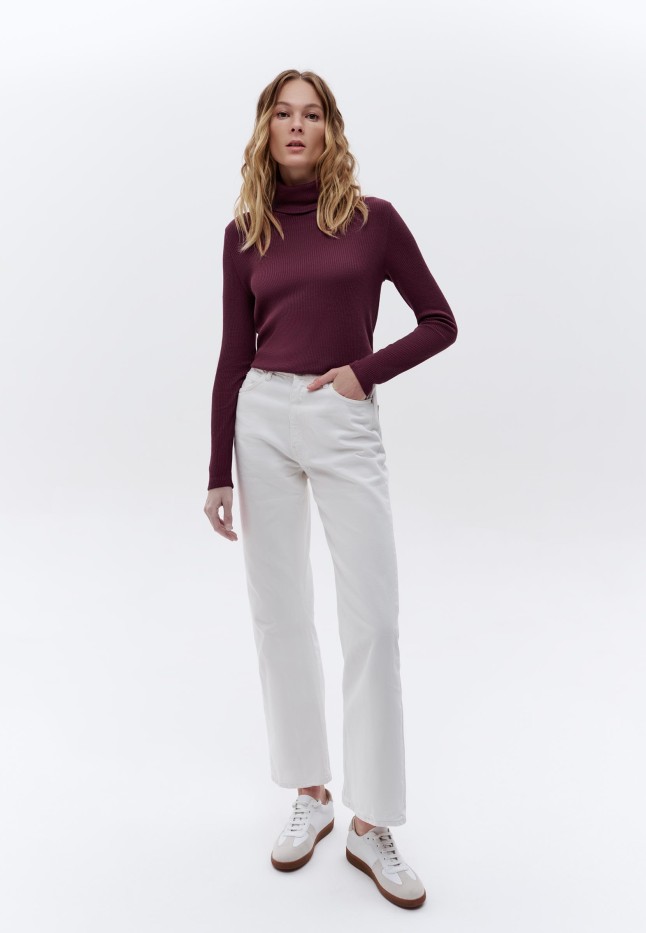 Купить Водолазка из рельефного трикотажа, цвет бордовый