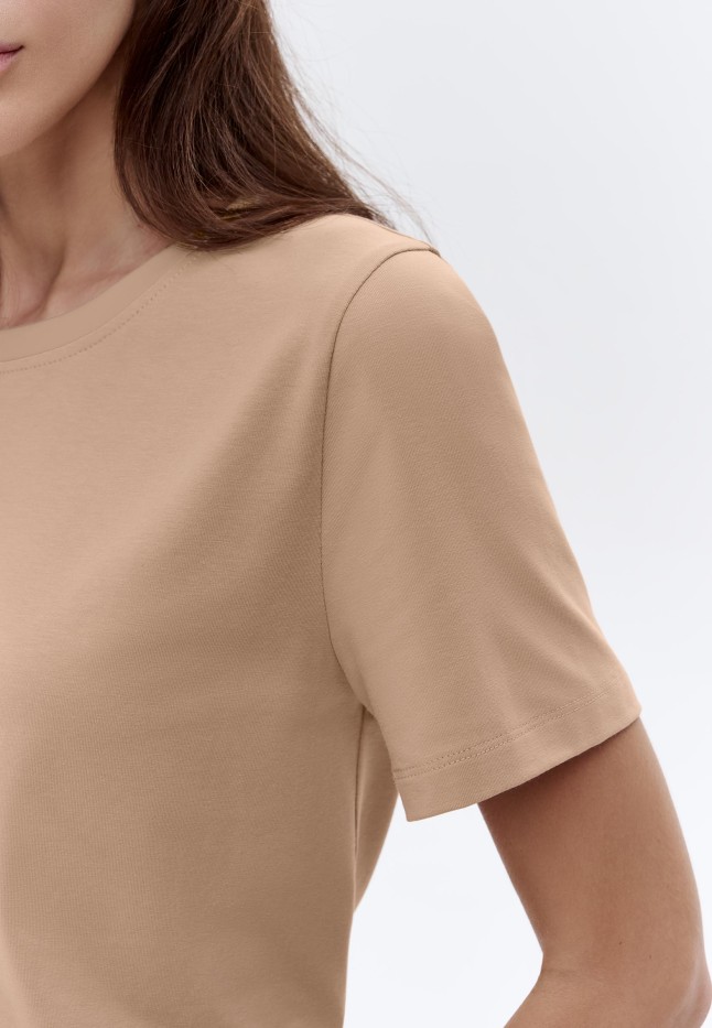 В Беларуси Женская футболка прямого силуэта, цвет песочный