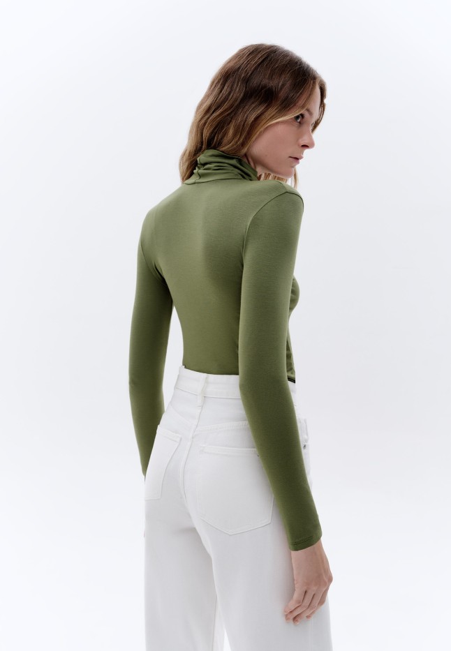 Фаберлик Женская водолазка, цвет хаки