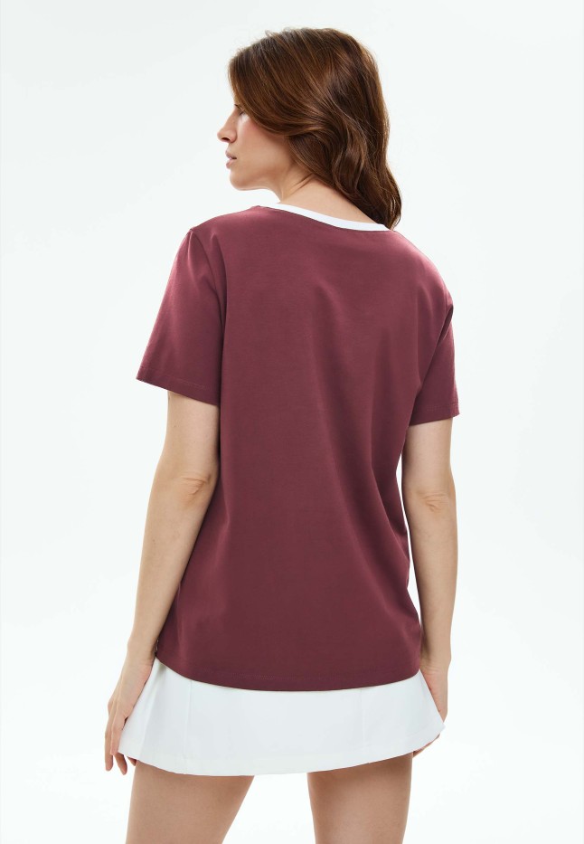 Фаберлик Женская футболка, цвет бордовый