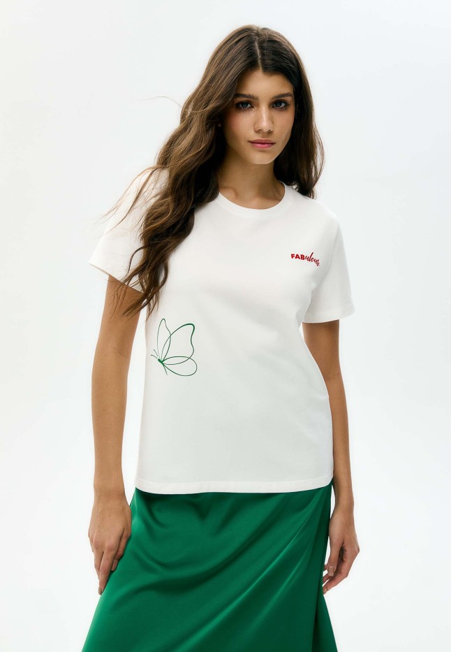 В Беларуси Женская футболка с принтом «Бабочка»