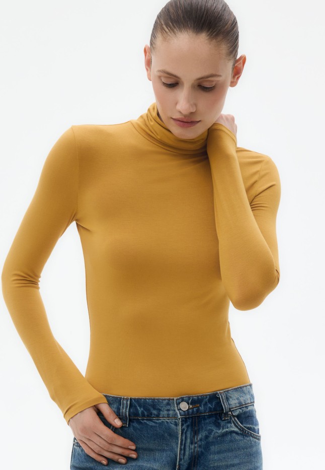 Фаберлик Водолазка женская, цвет медовый