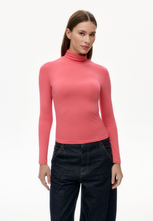 Купить Водолазка женская, цвет коралловый