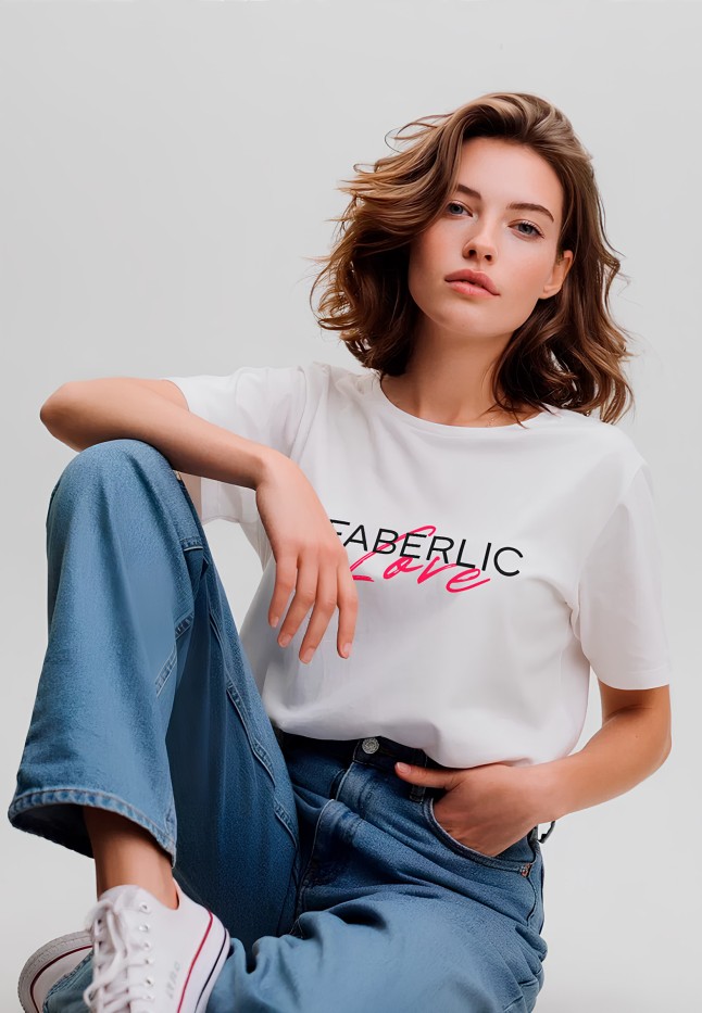 Купить Футболка женская с принтом «Faberlic Love» цвет белый