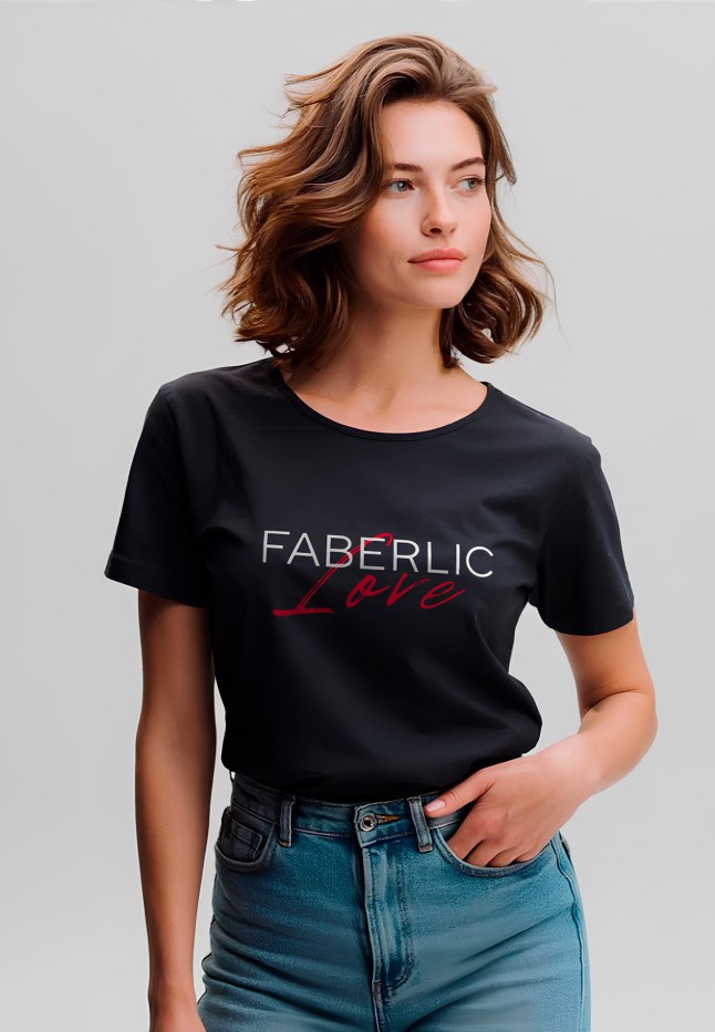 Купить Футболка женская с принтом «Faberlic Love» цвет черный
