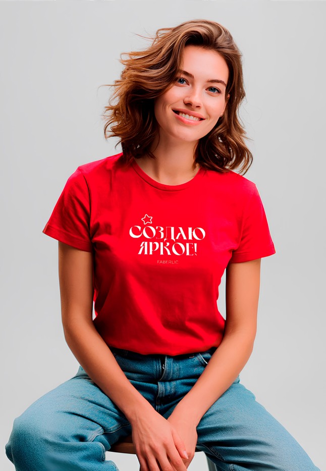 Фото Футболка женская с принтом «Создаю яркое» цвет красный