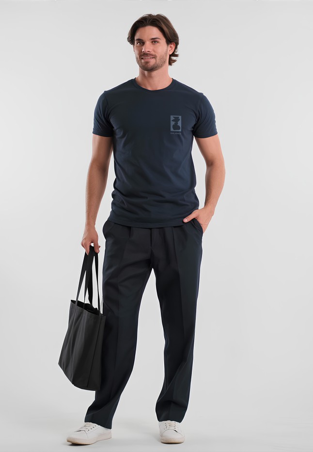 Купить Футболка с принтом «Баланс», цвет темно-синий