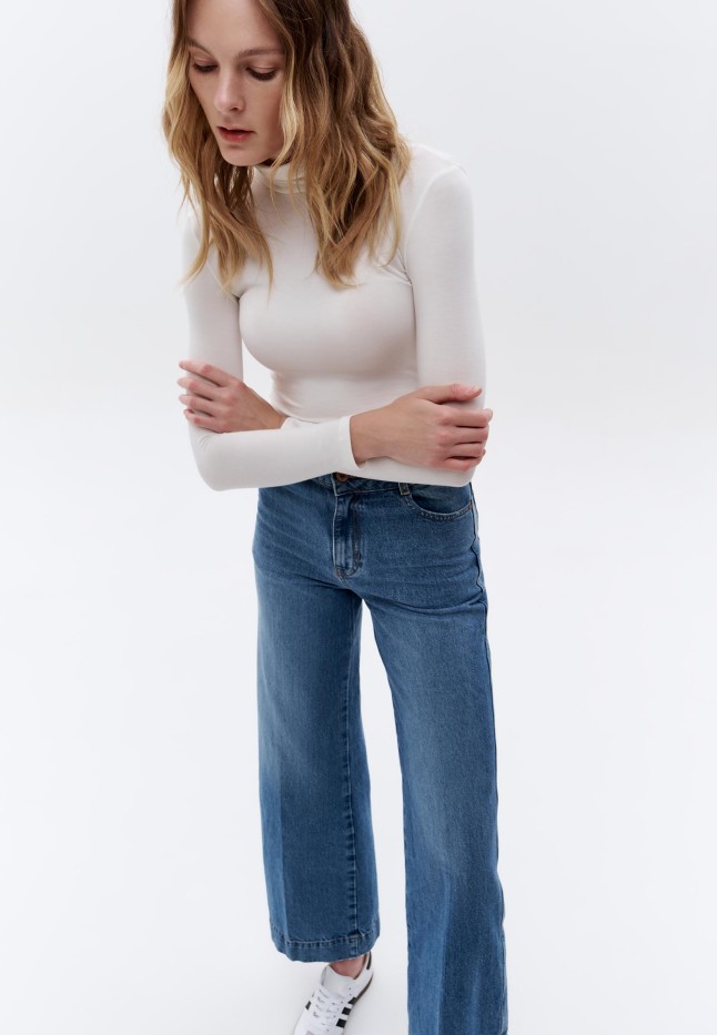 Купить Водолазка, цвет молочный