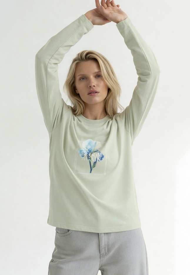 Фото Женский лонгслив, цвет серая мята