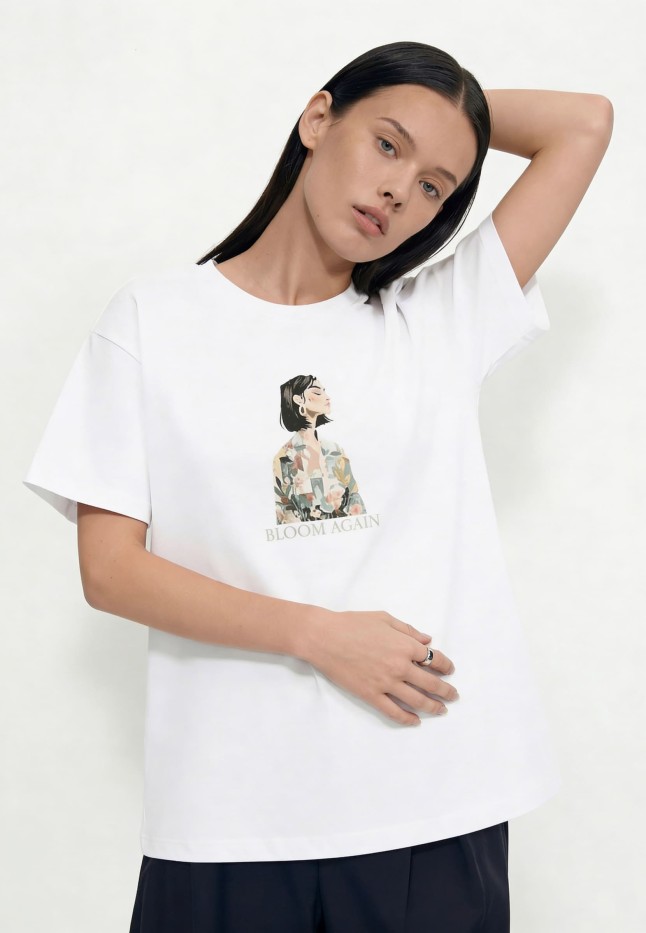 В Беларуси Женская футболка оверсайз, цвет белый с принтом «Внутренняя весна»