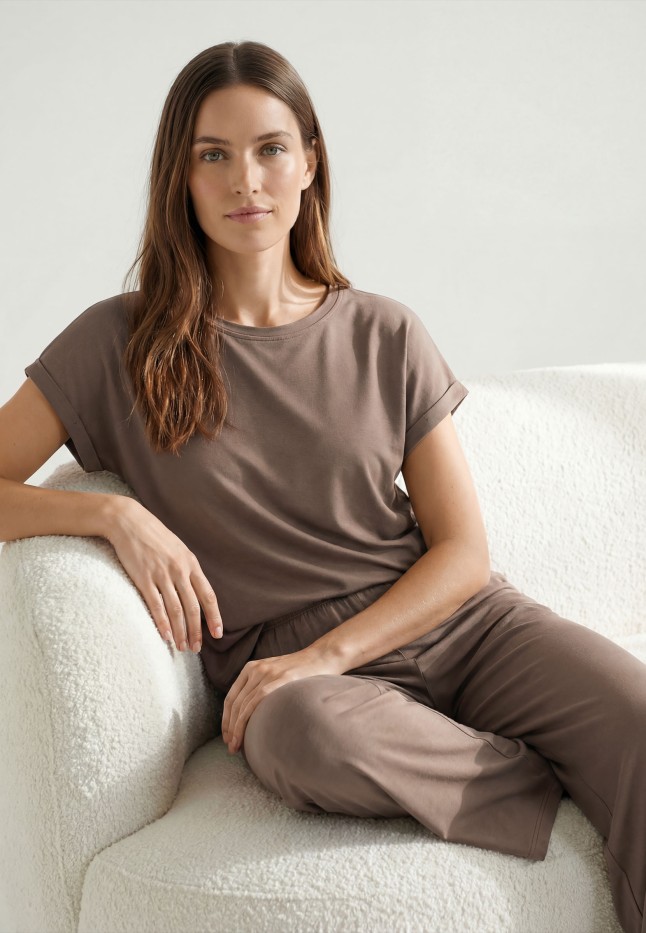 Фото Футболка из вискозы, цвет мокко