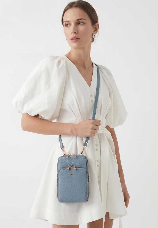 Фаберлик Женская мини-сумка, цвет дымчато-голубой